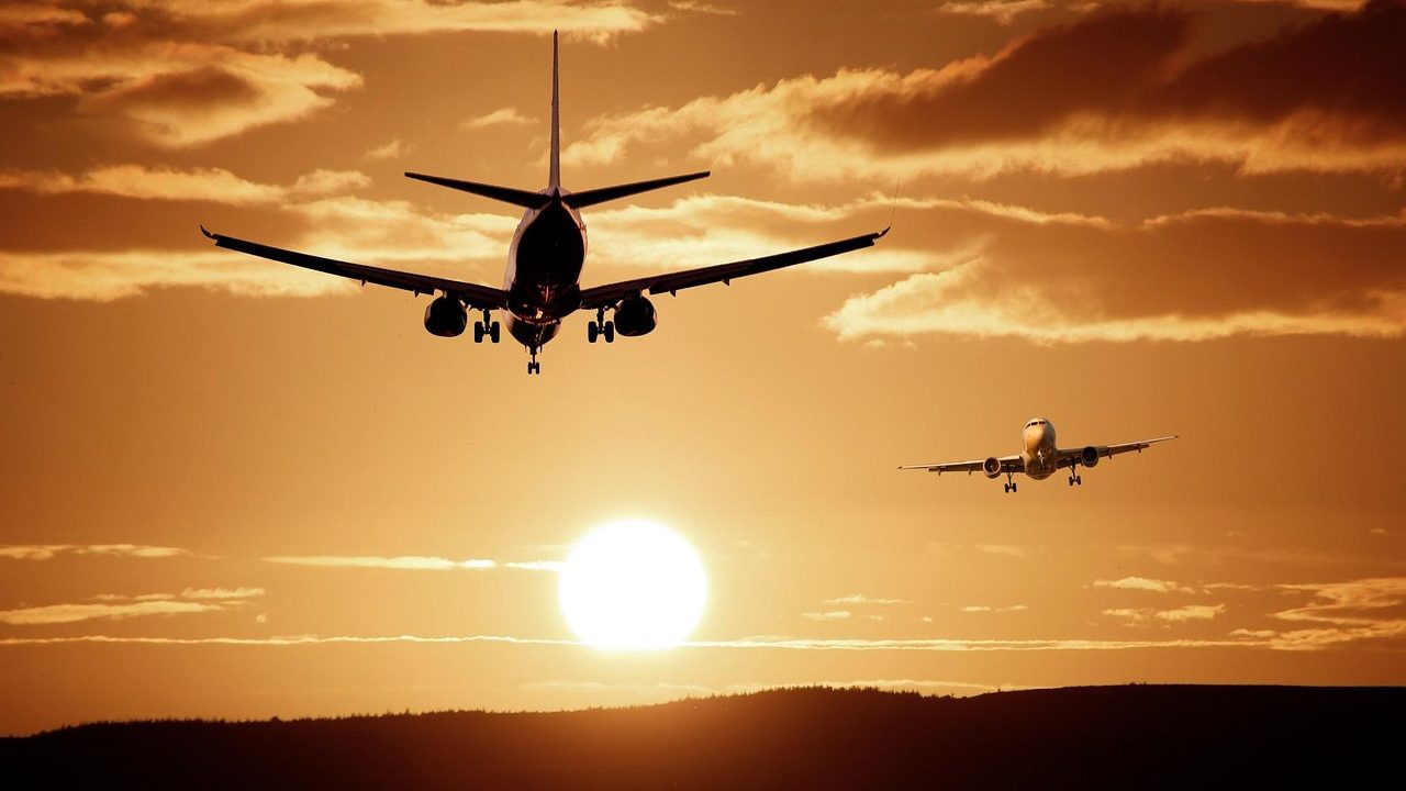 plane, flight, sunset, sun, sunlight, silhouette, passenger aircraft, aircraft, airplane, flying, nature, scenery